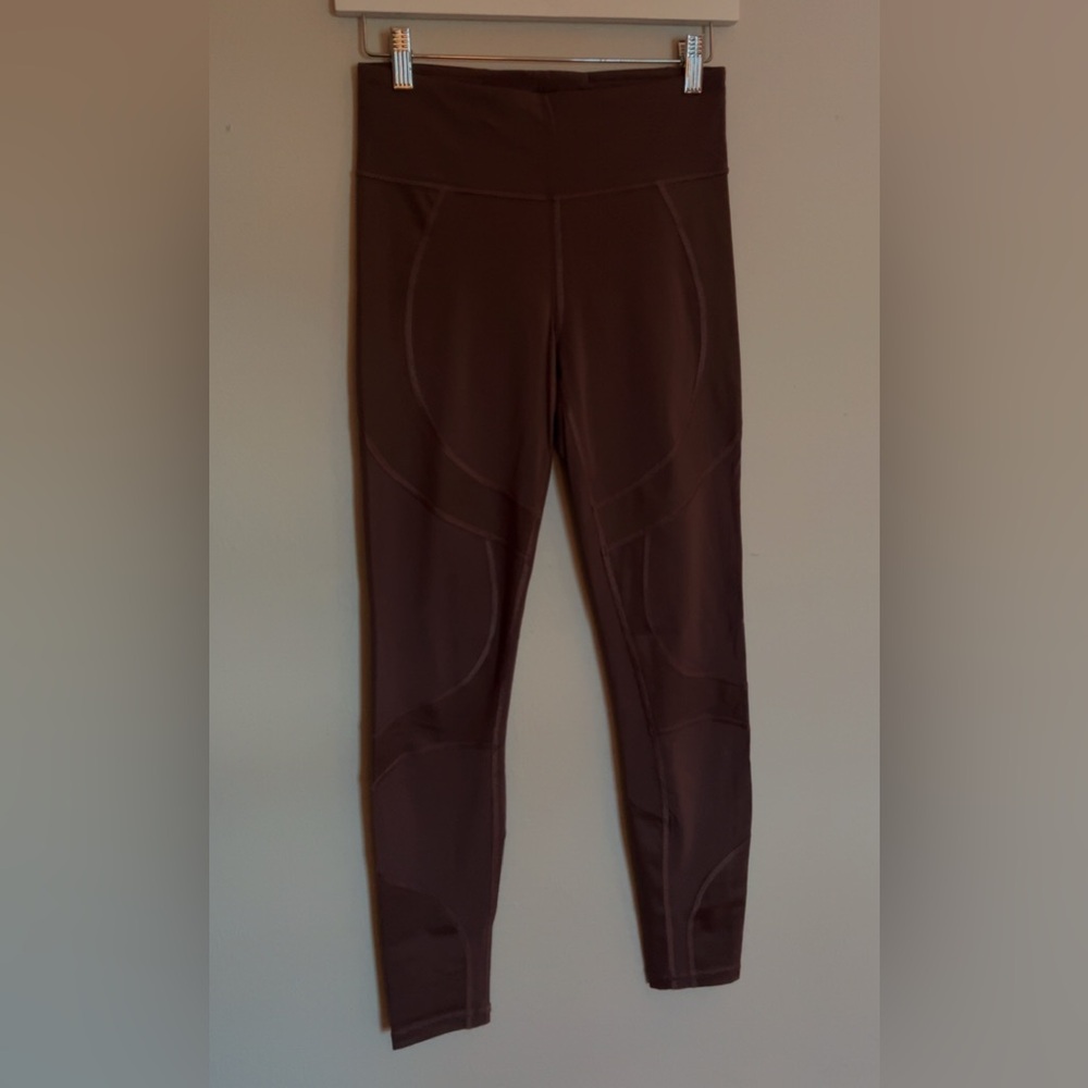 Lululemon City Core Tight sz 6